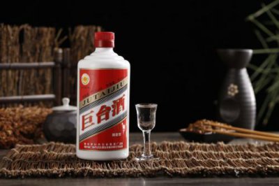 ​最值得收藏的中国十大名酒，中国著名白酒前十