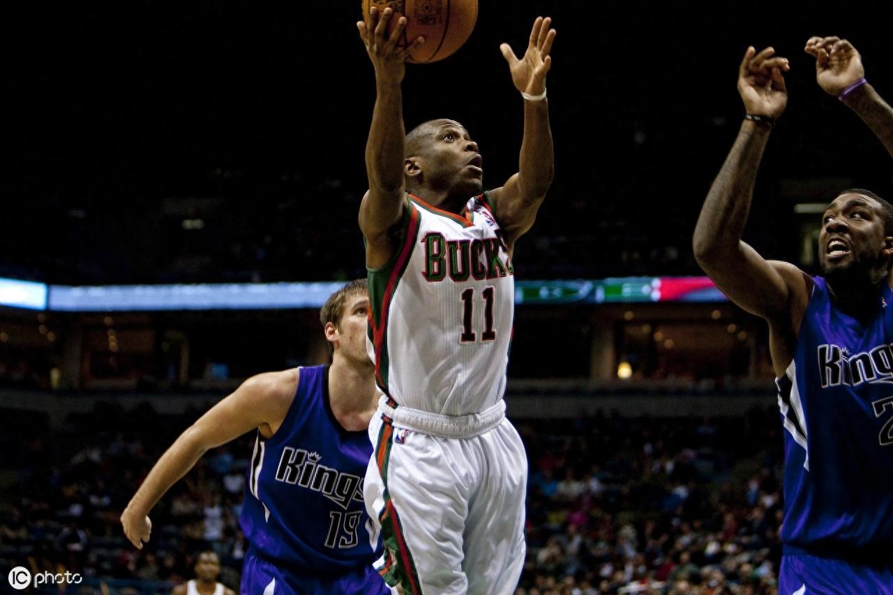 厄尔·博伊金斯（Earl Boykins）