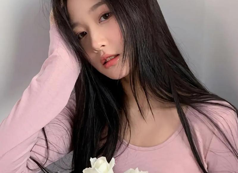 马保国的爱情故事,从一见钟情到如今,他们的感情经历了什么? 马保国的爱情故事,从一见钟情到如今,他们的感情经历了什么?