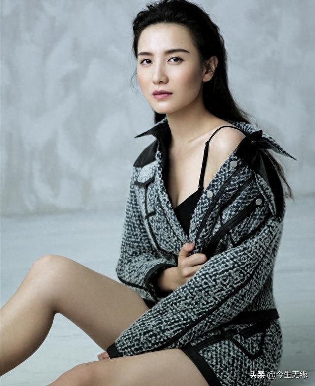 杨菲洋,原名杨洋,1989年6月8日出生于江西省赣州市章贡区