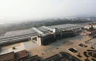 八横八纵高铁枢纽站之一——桂林北站