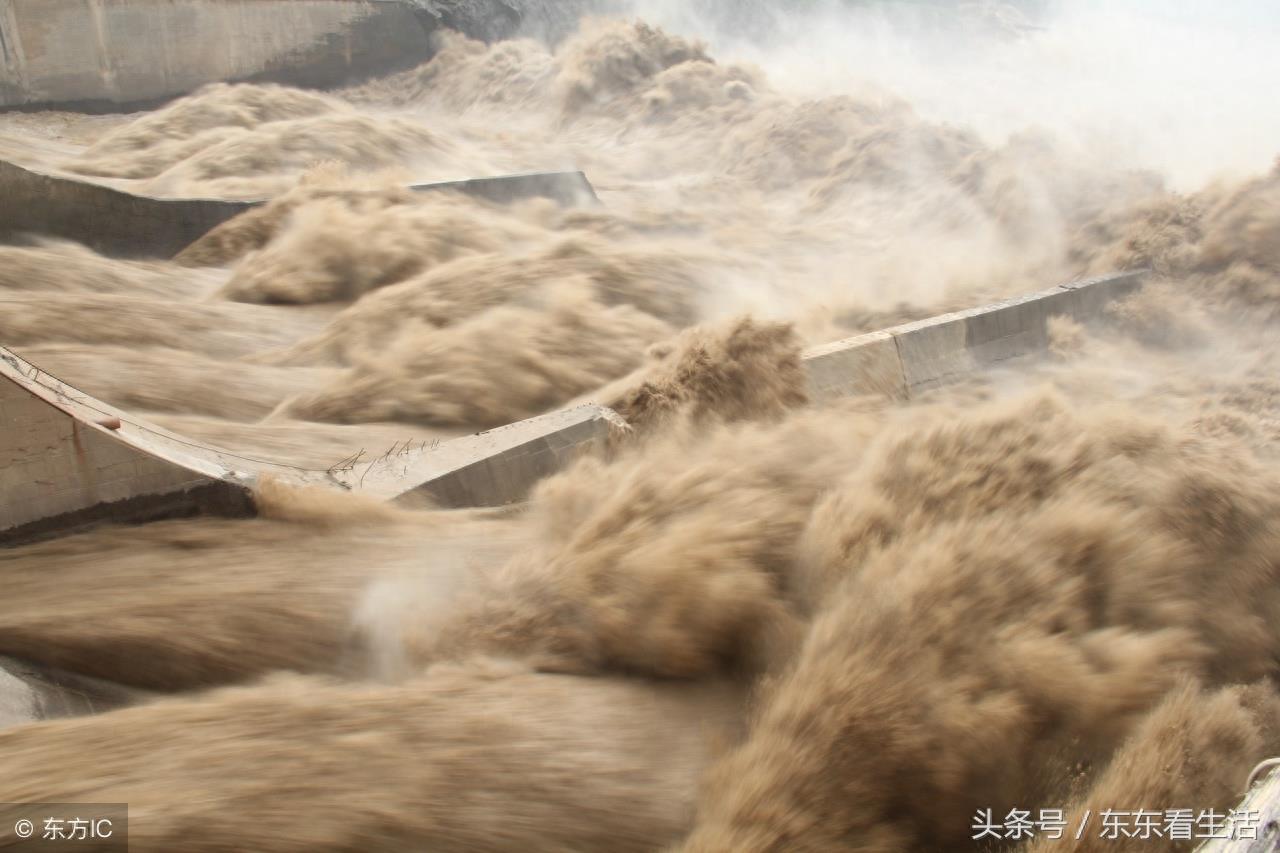 万里黄河第一坝，三门峡