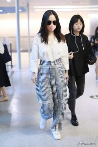 ​霍思燕长点心吧！“上松下松”1米66身高硬是穿出1米2既视感