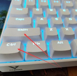 ​电脑键盘上怎么切换中文打字