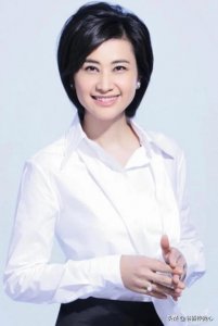 ​凤凰卫视女主持人吴小莉，太美了