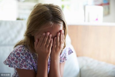 ​心里的苦自己扛的句子、每个人都应当认清目前的自己