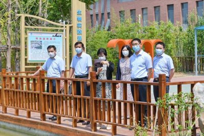 ​省教育厅副厅长顾月华一行赴马陵中学调研考察