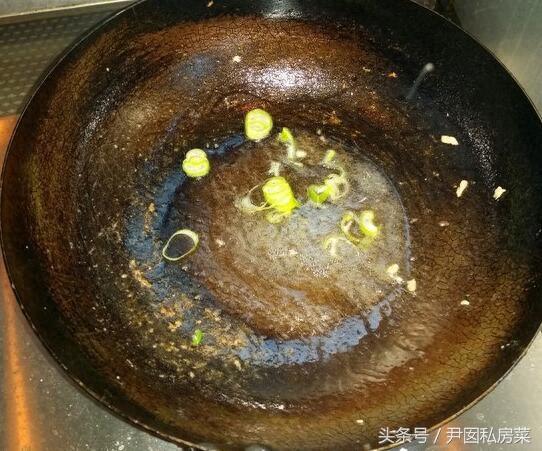 私房菜之香菇炒鸡胸家常做法