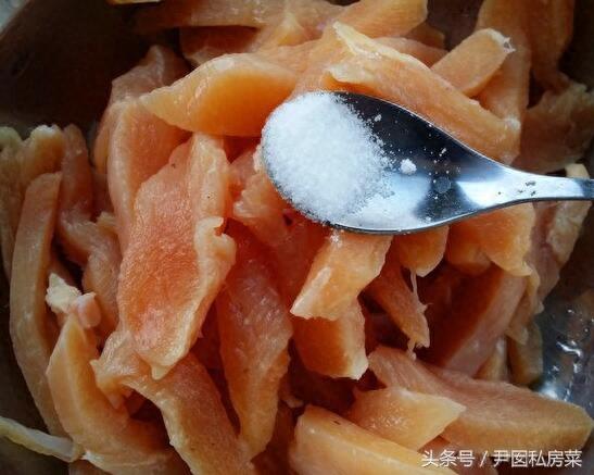 私房菜之香菇炒鸡胸家常做法