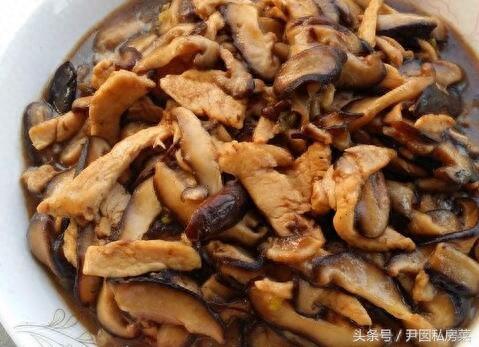 私房菜之香菇炒鸡胸家常做法