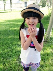 ​双马尾女孩长大了，张籽沐终于长成，花容月貌，没有让大家失望
