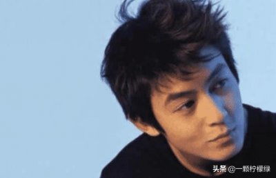 ​陈冠希年轻多受欢迎？和蔡依林的合照不算什么，最后那张才是亮点