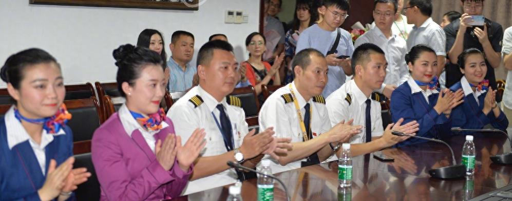 “英雄机组”——中国民航的骄傲