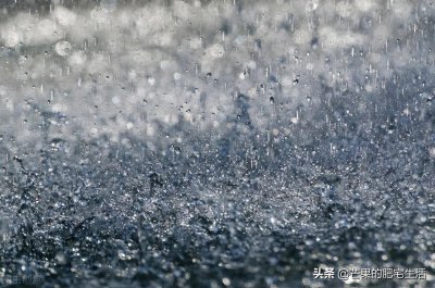 ​你还知道哪些形容雨势大的诗词？