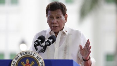 ​从街头混混到铁腕总统，曾怒怼美国力挺中国，杜特尔特暗黑成长史