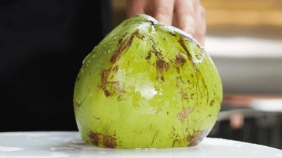 ​“网红”椰子水别乱喝！有人因此进急诊