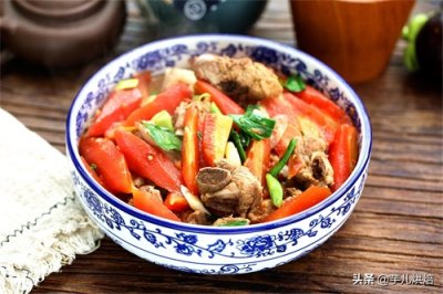 ​胡萝卜烧排骨最经典的做法，简单美味，上桌被疯抢，好吃又下饭