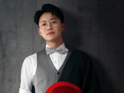 ​“音乐鬼裁”李袁杰遭华晨宇怒怼后，新曲《醉千年》上线惨遭质疑