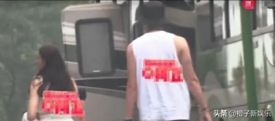 ​疑似新恋情曝光！张天爱徐开骋甜蜜似恋人，获男方接机同回酒店
