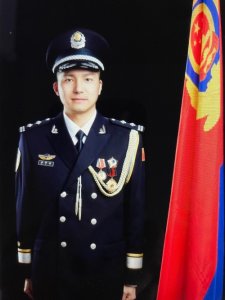​做公安警察的“难与不难”