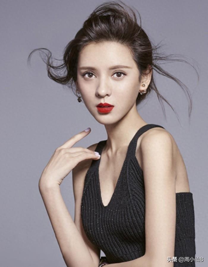 张予曦，影视女演员，被誉为“养眼美女”