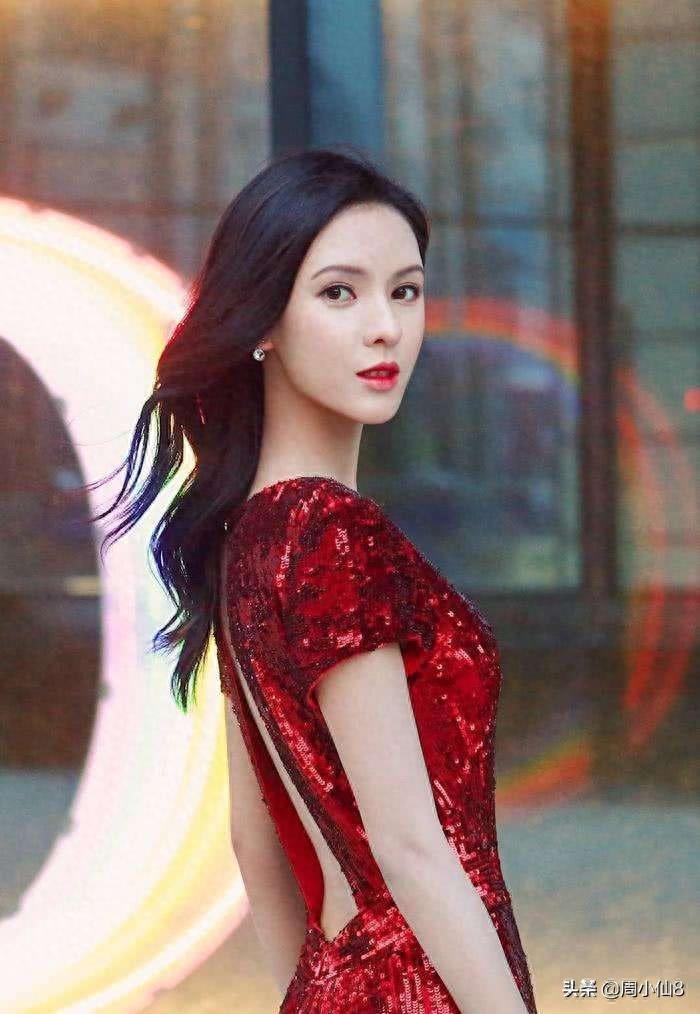 张予曦，影视女演员，被誉为“养眼美女”
