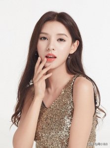 ​张予曦，影视女演员，被誉为“养眼美女”