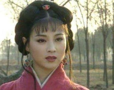 ​“最美赵飞燕”赵明明：低调绝美，为爱隐退遭抛弃，如今只爱女儿