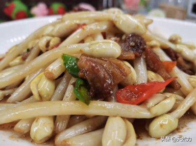 ​星级酒店很畅销的一道菜，清甜爽口的花生芽炒肉，你试过就知道了