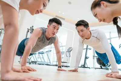 ​男人如何锻炼腰部力量？