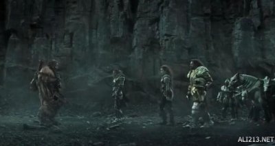 ​《魔兽》预告配上《魔兽争霸2》BGM：毫无违和感！