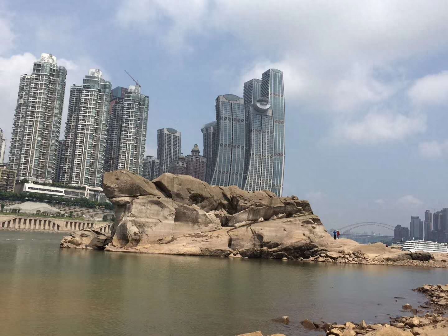 以图片对比，晒一晒重庆南滨路20余年的巨大变化