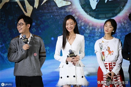 经历丰富、才华出众的“大鹏”，已经成为了影视圈中的“扛把子”