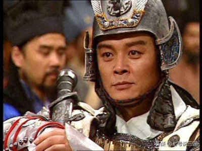 ​诸葛亮和郭嘉，谁更厉害？在三国正史上，两人压根不在一个级别