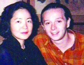 邓丽君的5段恋情（揭秘邓丽君一生究竟爱过多少个男人）(8)
