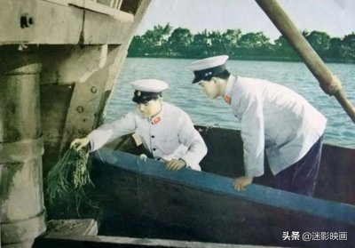 ​64年前的反特片神作，真实案件改编，剧情不输现在的商业大片