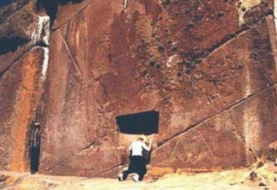 ​现实版的任意门：传闻能通达另一个世界 至今仍是未解之谜