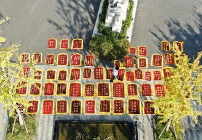 ​俩月收到 50 多面锦旗，这个派出所做了什么？