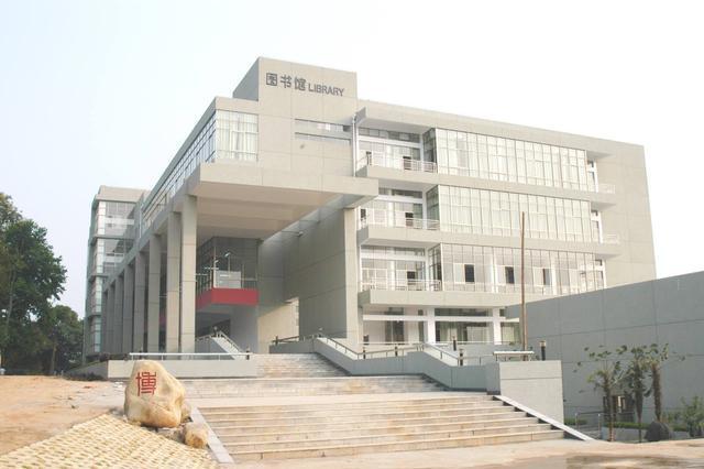 湖南国家级示范性专科院校(湖南这3所专科实力如日中天)(5)
