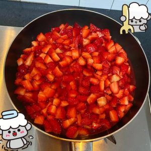 ​草莓酱的各种吃法（菊子手把手教你正确做法）