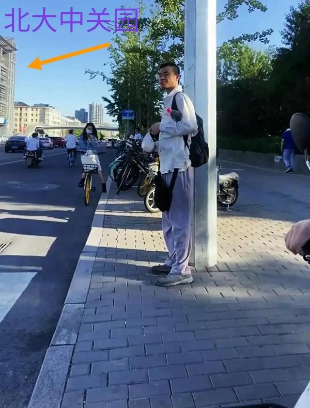 柳智宇蒋方舟介绍（韦神和另一位北大数学天才比较）