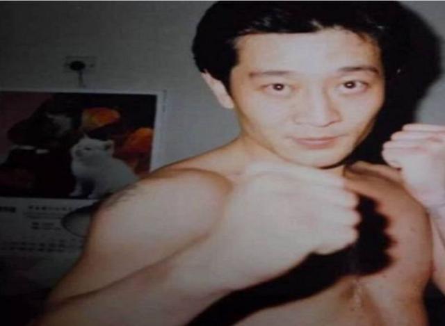 向华强社会地位(北京黑道一大猛将)(1)