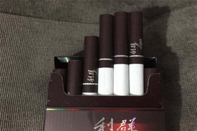 ​黑利群硬的贵还是软的贵?硬黑利群贵(烟气饱满)