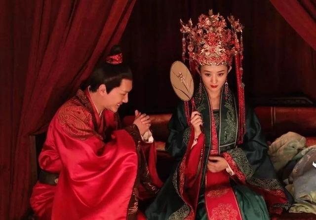 国外女性私护品牌（羞羞的情趣用品市场规模达600亿）(2)