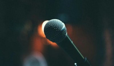 国务院召开经济形势专家和企业家座谈会:为何在此时,有哪些重点?