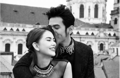 昆凌晒全家福,爸爸弟弟颜值爆表,儿子小小周呆萌又可爱!