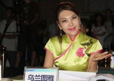 内蒙歌唱家乌兰图雅的歌(乌兰图雅演唱蒙古之花)