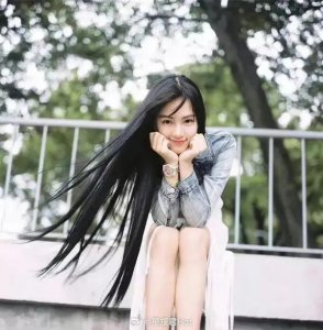 曾经的武大清纯校花如今居然沦落到