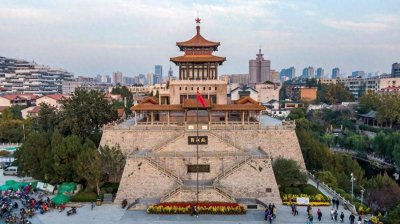 作为山东的省会城市,济南凭什么知名度还不如本省的青岛!