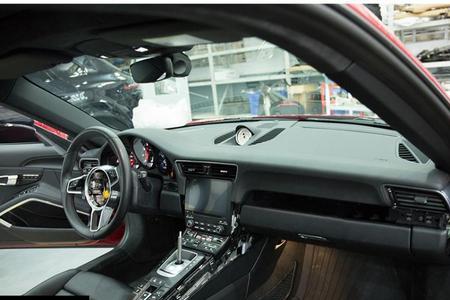 意大利翻毛皮alcantara怎么鉴别